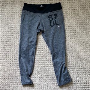 Soulcycle x Nike Drifit Capri Leggings